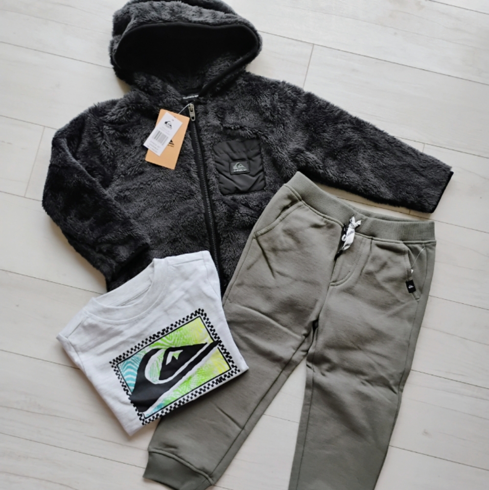 QUIKSILVER NEW Sherpa Fleece Jacket, T-Shirt & Jogger Sweatpants